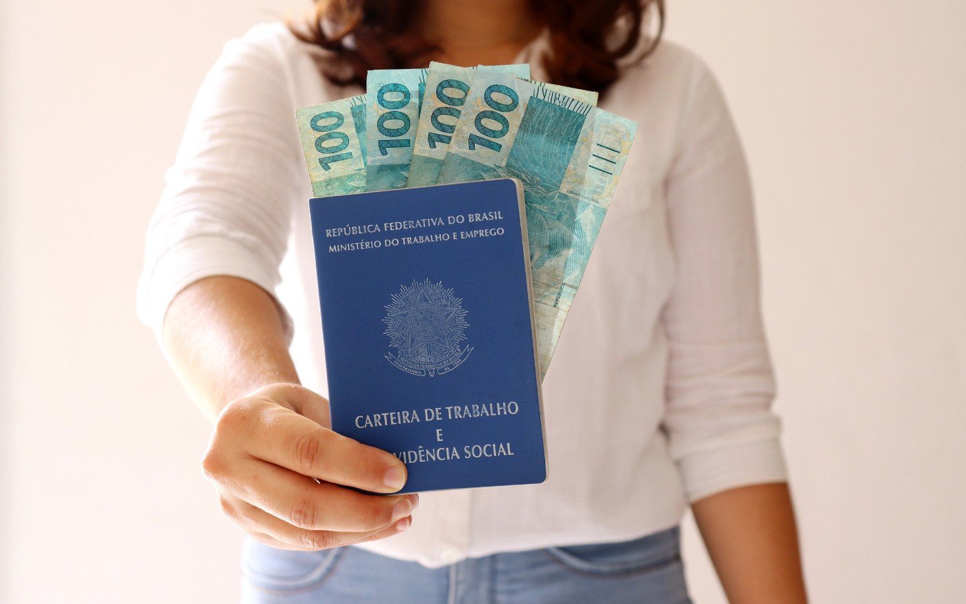 Imagem de Capa Notícia - Saiba se você tem direito ao Seguro-Desemprego em 2023