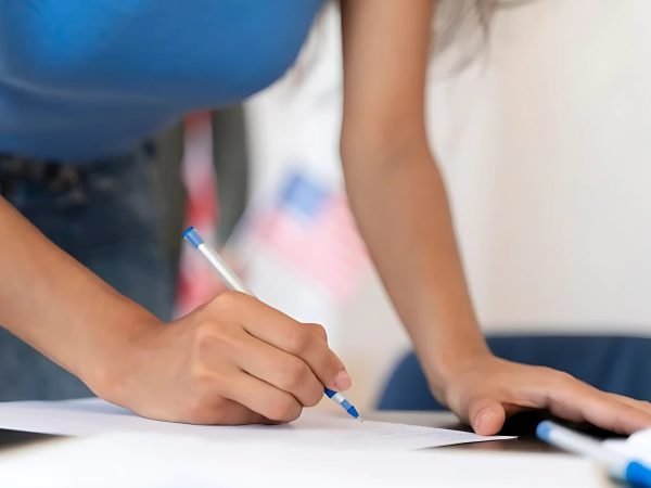 Imagem de Capa Notícia - A empresa é obrigada a demitir quem passa em concurso público